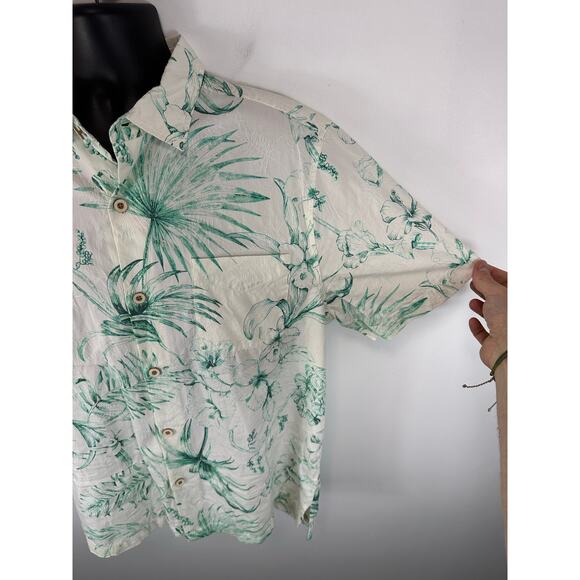 Tommy Bahama Silk Blend Hawaiian Shirt Green White Tropical Floral Size Large - Picture 9 of 13
